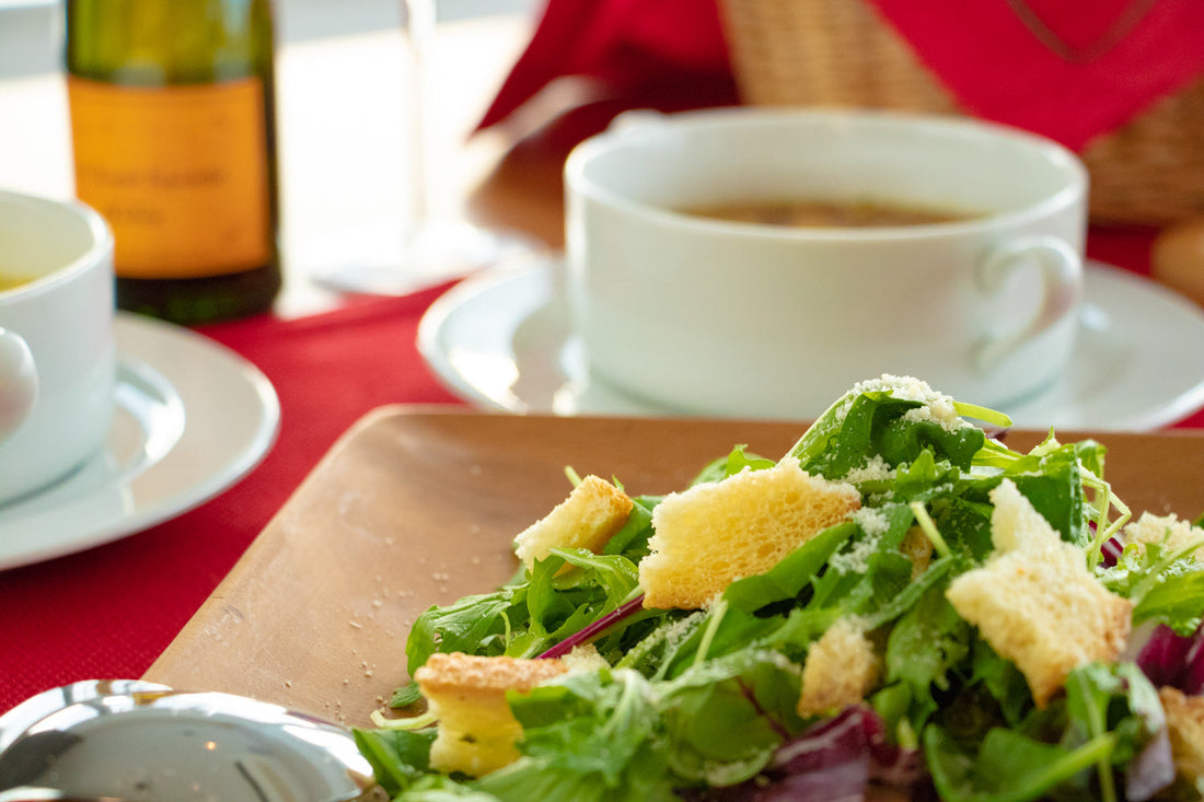 ガーリックラスク de シーザーサラダ